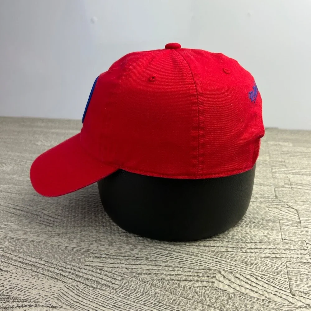 Vintage Mitchell and Ness Detroit Pistons Hat Cap Strap Back Adjustable Red Mens